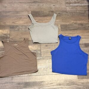 Women's Blue, Gray, and Brown cropped tank